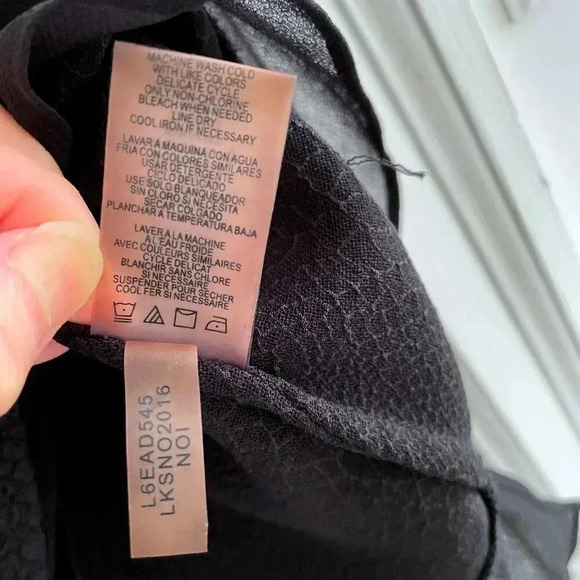 KARL LAGERFELD PARIS Women Black Sleeveless Shirt "NOI" studded collar, Size S - Picture 5 of 6